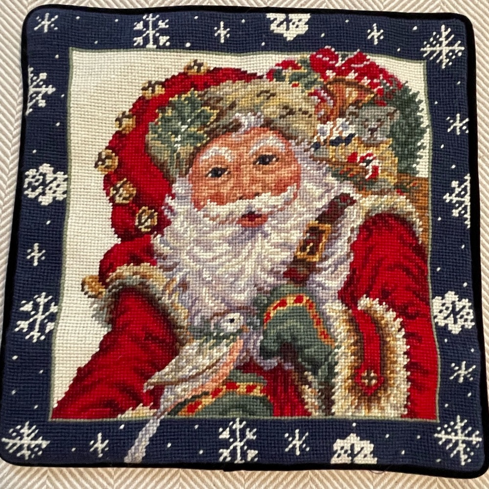 Vintage Christmas Santa Claus Handmade Needlepoint Pillow Cover RARE